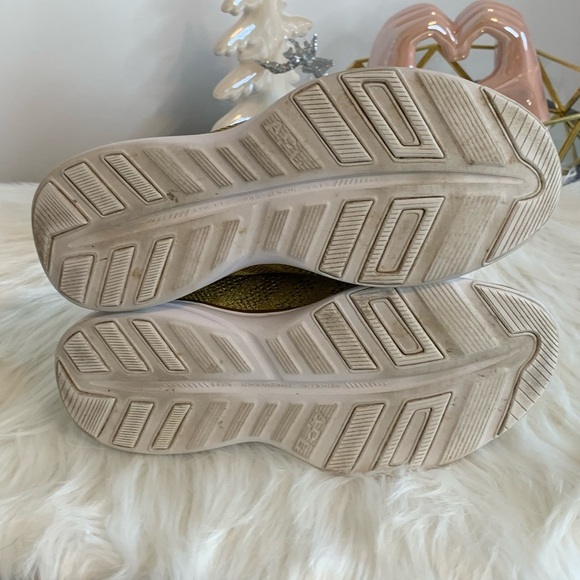 APL ATHLETIC PROPULSION LABS SNEAKERS - Picture 8 of 10